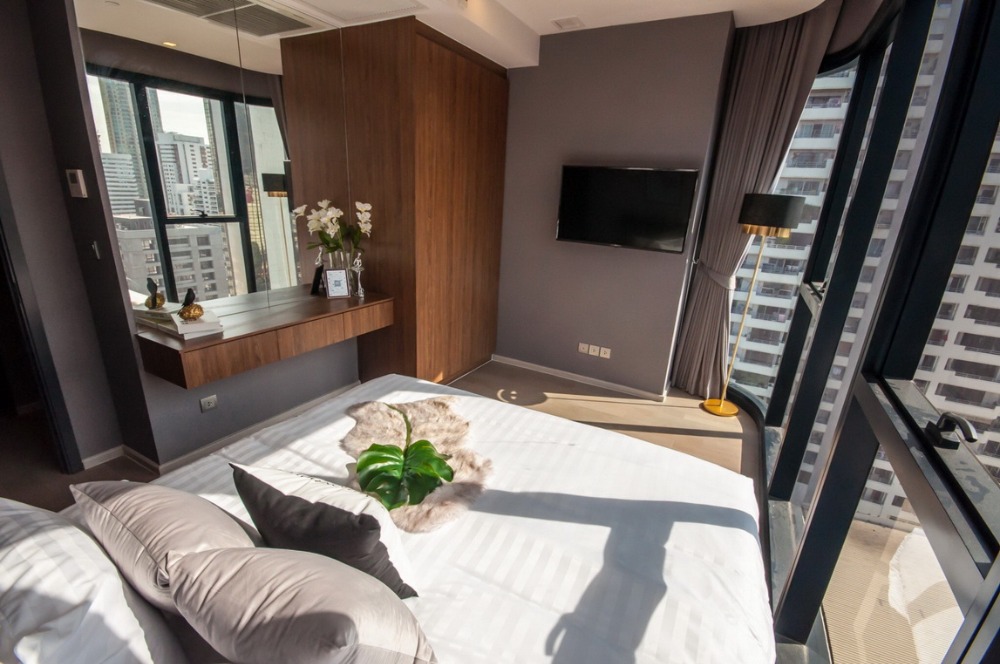 2 Bedroom with Bath Tub Corner Unit. for rent () – รูปที่ 2
