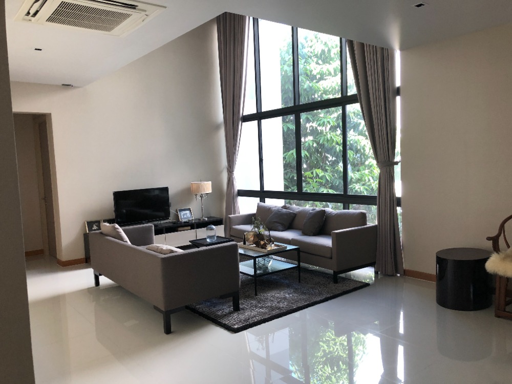 PARC priva for rent