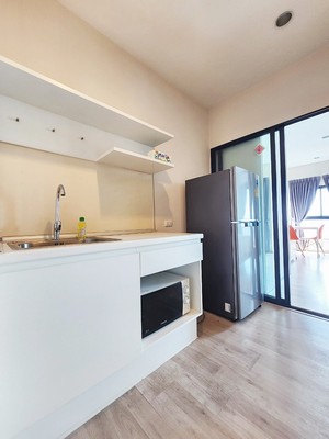 0424 For rent, Plum Condo Central Station, Phase 1, 16th floor, beautiful room, ready to move in. 0424 For rent, Plum Condo Central Station, Phase 1, 16th floor, beautiful room, ready to move in.
