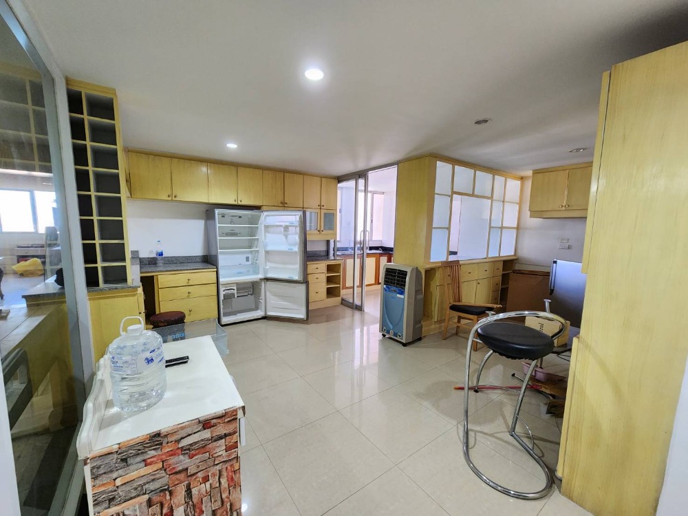 SELL @BTS Ekamai (3 bed 252 sqm) High Floor - 15,500,000 THB – รูปที่ 4