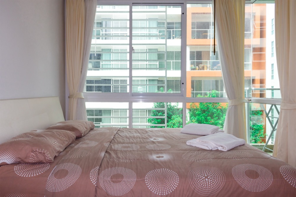 Condo for sale in Hua Hin, Khao Takiab Beach, Nong Kae, pool view, sea view, The Breeze Huahin project. Condo for sale in Hua Hin, Khao Takiab Beach, Nong Kae, pool view, sea view, The Breeze Huahin project.