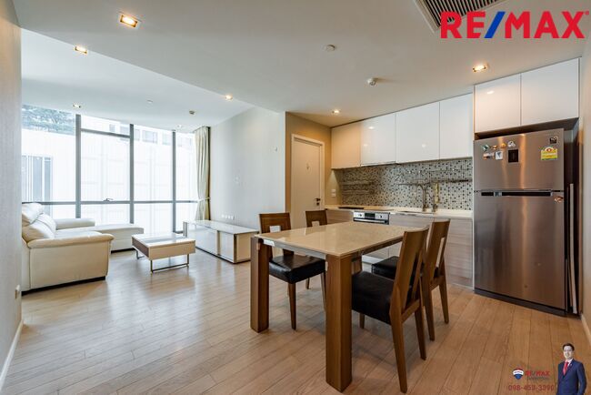 The Room Asoke (Sukhumvit 21) 1 ห้องนอนขนาดใหญ่ ห้องมุม เนื้อที่ 52 ตร.ม. ราคาดีที่สุด