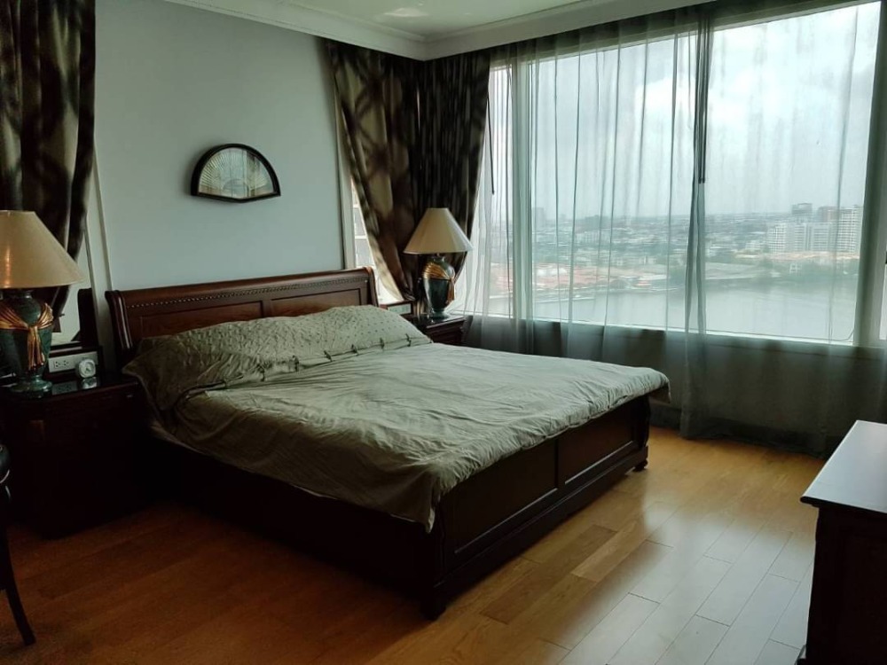 Watermark Chaophraya, Watermark Chaophraya River Condo ,River view  165.84 Sqm 3 bedroom 3 bathroom  1 maid for Rent Well price!!