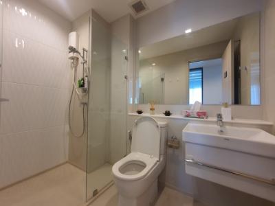 Life One Wireless, 35.35 sqm. Beautiful One Bedroom Condo for Rent at Life One Wireless.