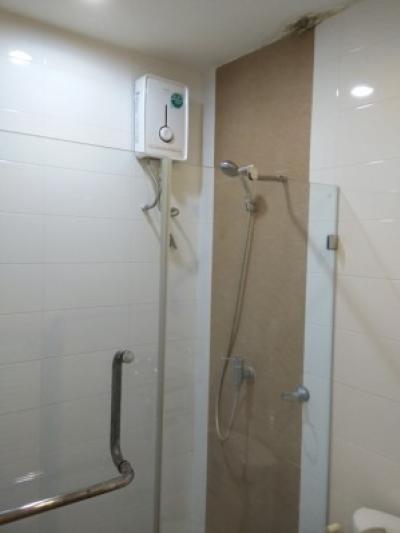 The Complete Rajprarop, 71sqm High Rise, Nice Two Bedrooms Flat to let at The Complete Rajprarop