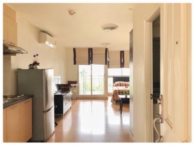 Plus 38 Hip, 35 sqm. Fully Furnished Studio room for RENT at Plus 38 Hip.