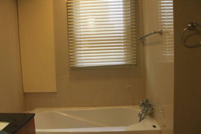 Hampton thonglor 10, 90 sqm. Spacious Two Bedrooms Condo for Rent at Hampton Thonglor 10