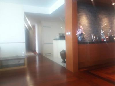 Watermark Chaophraya, Watermark Chaophraya River Condo ,River view High floor 283.14 Sqm 4+1 bedroom 5 bathroom 2 kikchen 1 Big livingroom 1 maid for Sale Well price!!