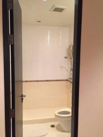 The Address @ Siam (Vogue @ Siam), 75 sqm. spacious Two Bedrooms, Living room Condo for Rent/Sale at The Address Siam.