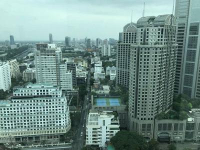Athenee Residence, 215sqm. Beautiful, luxury, Spacious, Three Bedrooms Condo for Rent at Athenee Residence.
