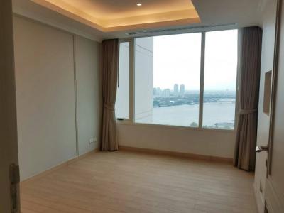 Watermark Chaophraya, Watermark Chaophraya River Condo ,River view 218+50 Sqm 3+1 bedroom 4 bathroom 2 kikchen 1 Big livingroom 1 maid for Sale Well price!!