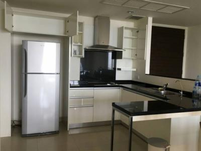 Watermark Chaophraya, WaterMark Chaophraya 106 sqm 2 bed 2 bath very nice view Fully Furnished with all appliance for sale Good price!!