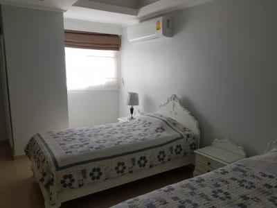 Taiping Tower , 256sqm Luxury Spacious 4 Bedrooms Condo for rent at Taiping Ekkamai