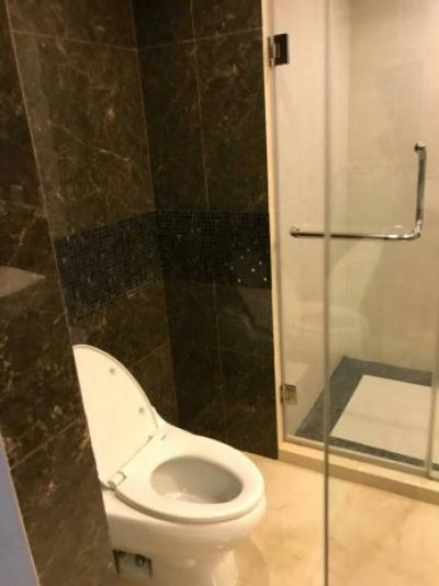 The Address Sukhumvit 61, 41sqm convenient One Bedroom Condo for Rent at The Address Sukhumvit 61