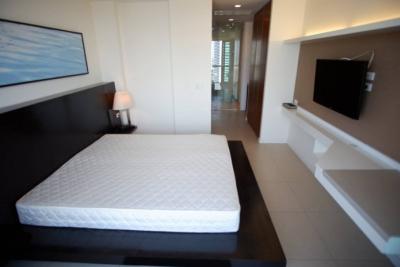 The River, 130 sqm. 2+1 Bedrooms, River view Condo for Rent at The River.