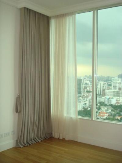 Royce Private Residences, 112 sqm. Spacious Fully Furnished Two Bedrooms Condo for RENT/SALE at Royce Private Residences.