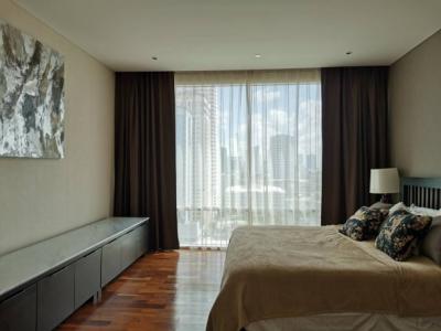 Fullerton, 96 sqm. cozy Two Bedroom Condo for Rent at Fullerton.