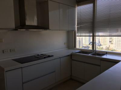 Hampton thonglor 10, 162 sqm. Fully Furnished Three Bedrooms Condo for Rent at Hampton Thonglor 10