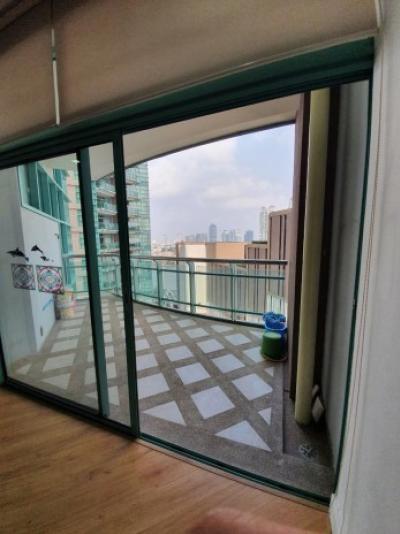 Chatrium, 120 sqm. Spacious Two Bedrooms and Maid room, Condo for RENT at Chatrium.