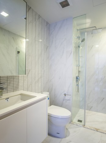Hyde Sukhumvit 11, 34.11 sqm. Beautiful fully furnished, Airy, One Bedroom Condo for RENT at Hyde Sukhumvit 11. – รูปที่ 4