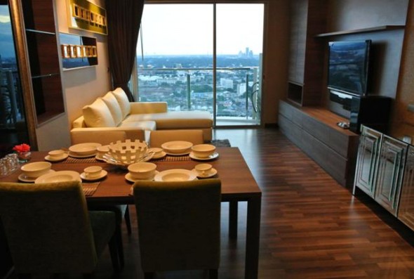 Sky Walk, 91sqm Newly Decorated Two Bedroom Property For Rent in Sky Walk – รูปที่ 2