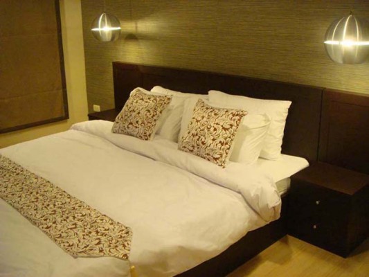 Life @ Sathorn 10, 41sqm Trendy, High Rise One Bedroom Apartment for rent at Life Sathorn 10 – รูปที่ 2