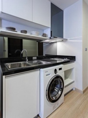 Sky Walk, 40sqm Stylish, Beautiful Studio Condo for rent at Sky Walk – รูปที่ 3