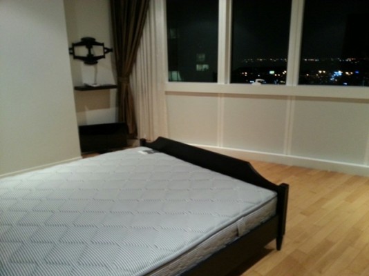 Millennium Residence @ Sukhumvit, 147sqm Luxury, High End Three Bedrooms Condo for rent at Millennium Residence – รูปที่ 2