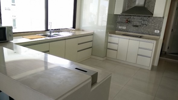 Le Raffine Sukhumvit 24, 371sqm Luxury, Private pool Three Bedrooms Condo for rent at Le Raffine Sukhumvit 24 – รูปที่ 3