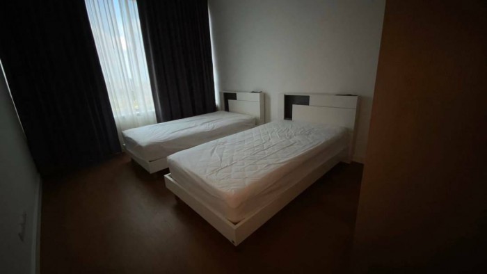 185 Rajadamri, 223.22 sqm. Spacious, Convenient Three Bedrooms and Maid Quarter Condo for Rent at 185 Rajadami – รูปที่ 2