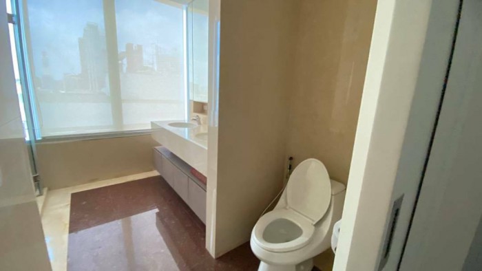 185 Rajadamri, 223.22 sqm. Spacious, Convenient Three Bedrooms and Maid Quarter Condo for Rent at 185 Rajadami – รูปที่ 4
