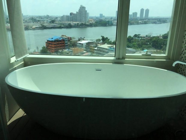 Watermark Chaophraya, 165 sqm. Convenient Three Bedroom Condo for Sale at Watermark chaophraya.