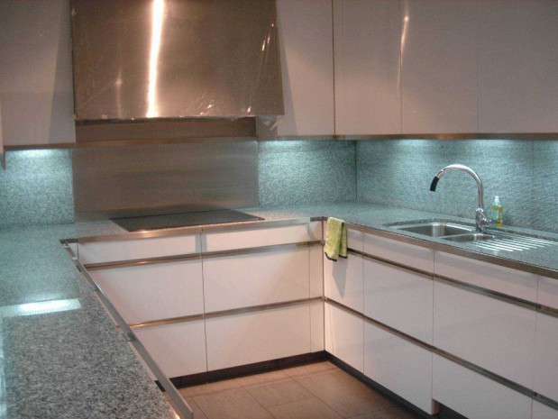 The Met, 198 sqm. Spacious, Nice view, Three Bedrooms and Maid room Condo for Rent at The Met. The Met, 198 sqm. Spacious, Nice view, Three Bedrooms and Maid room Condo for Rent at The Met.