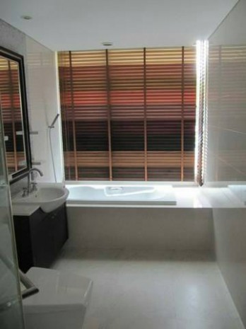 Watermark Chaophraya, 165 sqm. Beautiful Renovated, Pool view, Three Bedrooms Condo for Sale at Watermark chaophraya. – รูปที่ 2