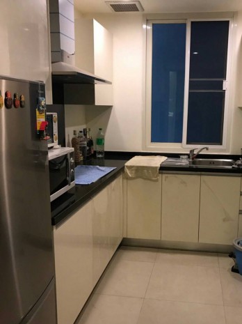 Watermark Chaophraya, 98 sqm. Convenient, River view, Fully Furnished, Two Bedrooms Condo for Rent at Watermark chaophraya.