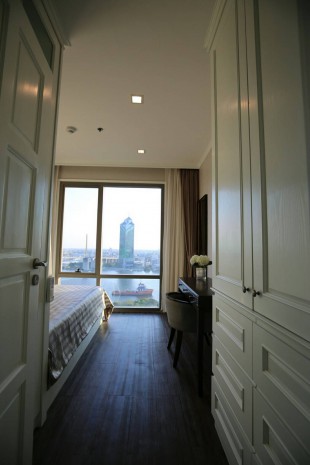 Star View, 160 sqm. convenient, Two Private access controlled lobby lifts, Two Balcony, River view, Fully furnished, Three Bedroom Condo for Rent at Star view. – รูปที่ 3