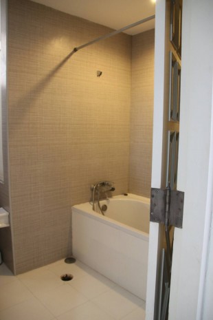 Taiping Tower , 145sqm Low Rise, Private,Beautiful Three Bedroom condo for rent at Taiping tower Eakkamai – รูปที่ 2