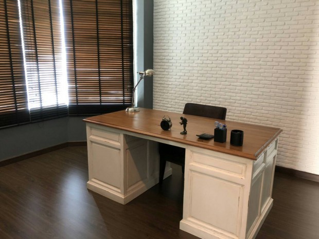 Watermark Chaophraya, 145 sqm. Spacious, Nice view,Newly renovated, Two Bedroom and Office room Condo for Rent/ Sale at Watermark chaophraya. – รูปที่ 3