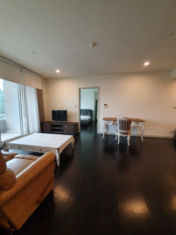 Watermark Chaophraya, 102 sqm. Vintage-painted furniture Two Bedrooms Condo for Rent at Watermark Chaophraya. – รูปที่ 2