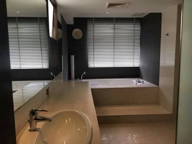 Taiping Tower , 252sqm Good price,3 /4 Bedroom Condo to let at Taiping Tower Ekkamai – รูปที่ 4