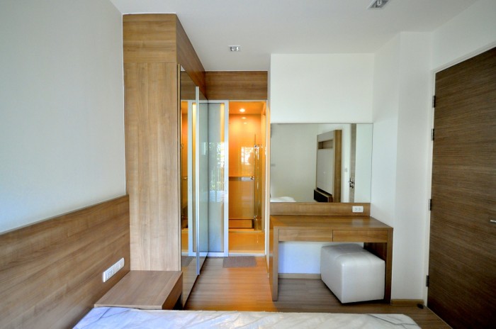 Rhythm Sukhumvit 50, Rhythm Sukhumvit 50 condo for rent well price!! spaious room 1bedroom 1bathroom 35sqm.