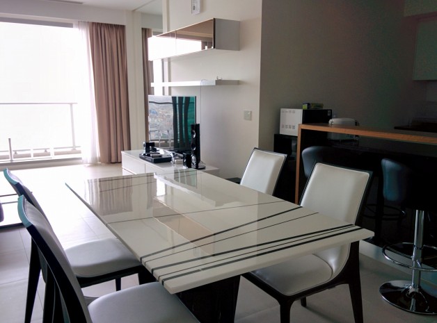 The River Condo, The most exclusive condominium beside the river,easy access to bangkoks*s business and shopping hubs – รูปที่ 2