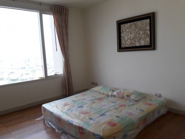 Watermark Chaophraya, Watermark Chaophraya River Condo ,very nice view Hight floor 106sqm 2 bedroom 2 bathroom for sale well price! Watermark Chaophraya, Watermark Chaophraya River Condo ,very nice view Hight floor 106sqm 2 bedroom 2 bathroom for sale well price!