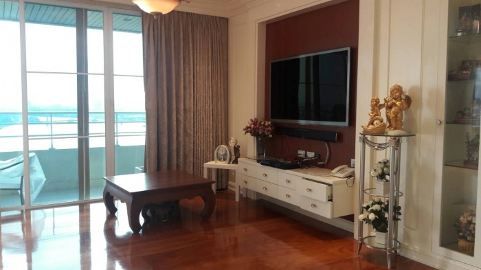Watermark Chaophraya,  Watermark Chaophraya River Condo ,River view Middle floor 145 sqm 3 bedroom 3 bathroom 1 maidroom for rent/sale well price! – รูปที่ 2