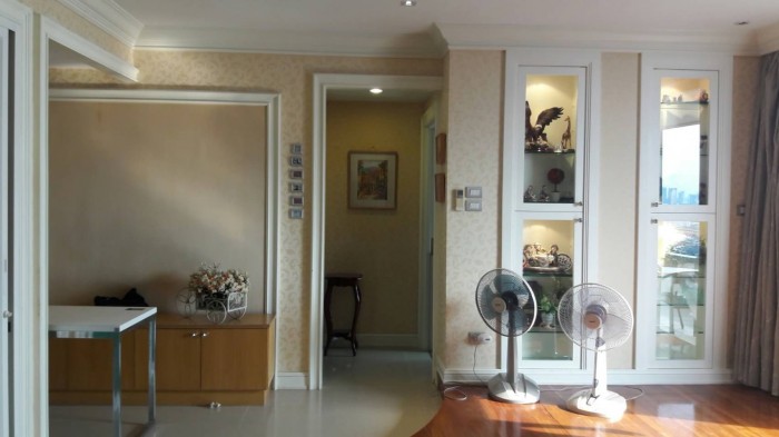 Watermark Chaophraya,  Watermark Chaophraya River Condo ,River view Middle floor 145 sqm 3 bedroom 3 bathroom 1 maidroom for rent/sale well price! – รูปที่ 3