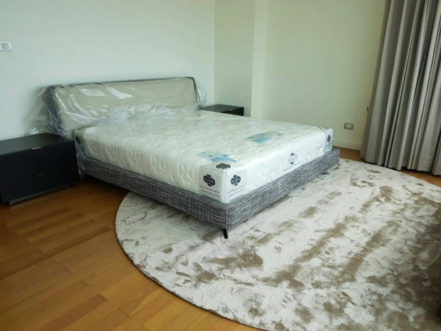 Watermark Chaophraya, Watermark Chaophraya River Condo ,River view High floor 284 Sqm 4+1 bedroom 5 bathroom 2 kikchen 1 Big livingroom 1 maid for Sale Well price!! – รูปที่ 3