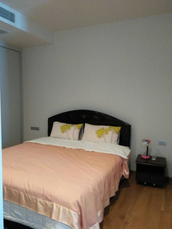 Hyde Sukhumvit 13, 52 sqm Good price!! Spacious convenient 1bedroom 1bathroom for rent and sale 11.7MB transfer 50/50 at Hyde Sukhumvit 13 Hyde Sukhumvit 13, 52 sqm Good price!! Spacious convenient 1bedroom 1bathroom for rent and sale 11.7MB transfer 50/50 at Hyde Sukhumvit 13