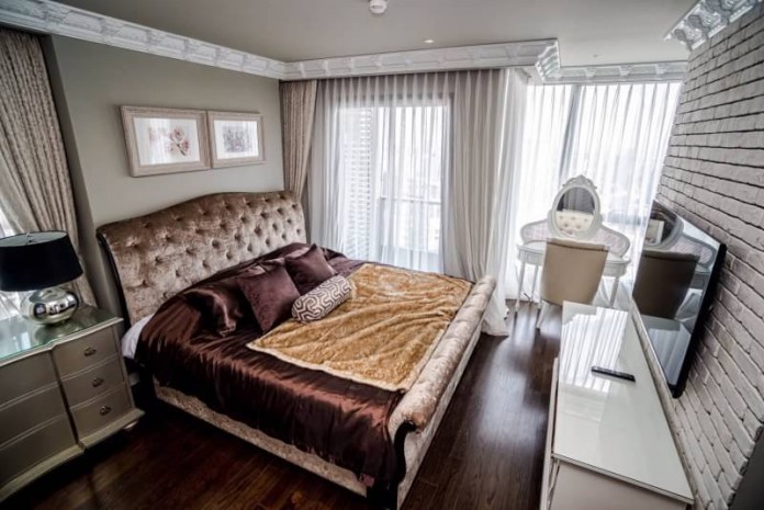 The Lumpini 24, The Lumpini 24 at Sukhumvit Soi 24800m to BTS Prompong with free shuttleBrand new Modern Luxury BuildingMini Penthouse with 5 stars facilities126 Sqm Corner City & River View3 bed/2 bathHommy French Provinces Decoration Style – รูปที่ 4