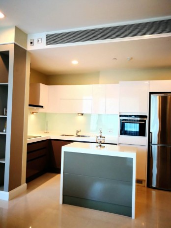 Q Langsuan, Q Langsuan Condo 106.31sqm. 2 bed 2 bathfully furnished ready to move in for rent well price! Q Langsuan, Q Langsuan Condo 106.31sqm. 2 bed 2 bathfully furnished ready to move in for rent well price!