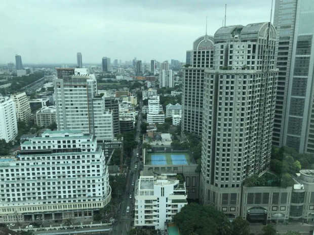 Athenee Residence, 215sqm. Beautiful, luxury, Spacious, Three Bedrooms Condo for Rent at Athenee Residence. Athenee Residence, 215sqm. Beautiful, luxury, Spacious, Three Bedrooms Condo for Rent at Athenee Residence.